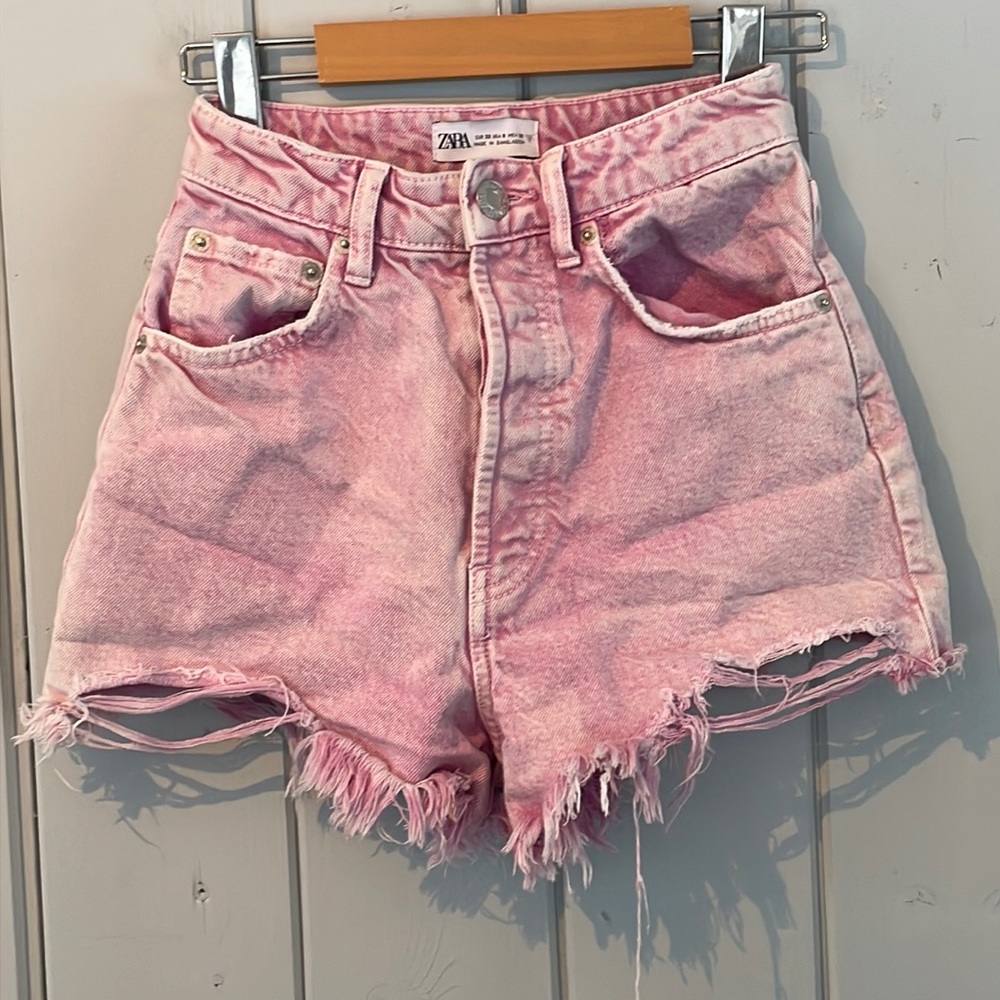 ZARA Distressed Denim Jean Shorts High Rise Button Fly Pink Size 0